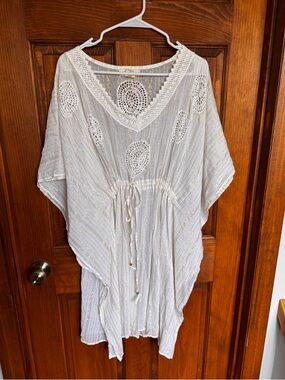 Lightweight White Crochet-Accent Drawstring beach cover up- never worn